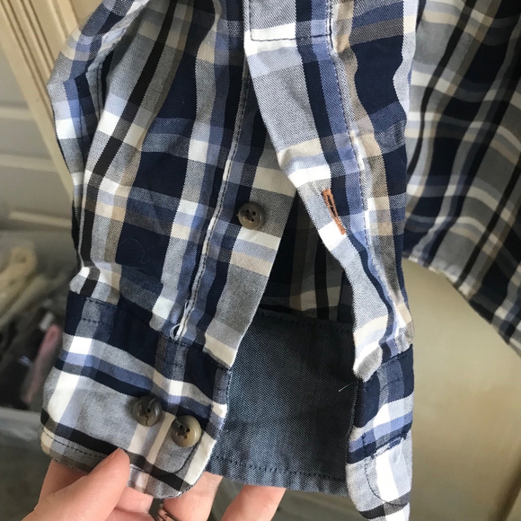 VGUC Mens Roundtree & Yorke Casuals Button Down Plaid Dress Shirt | Size Large - Picture 3 of 9